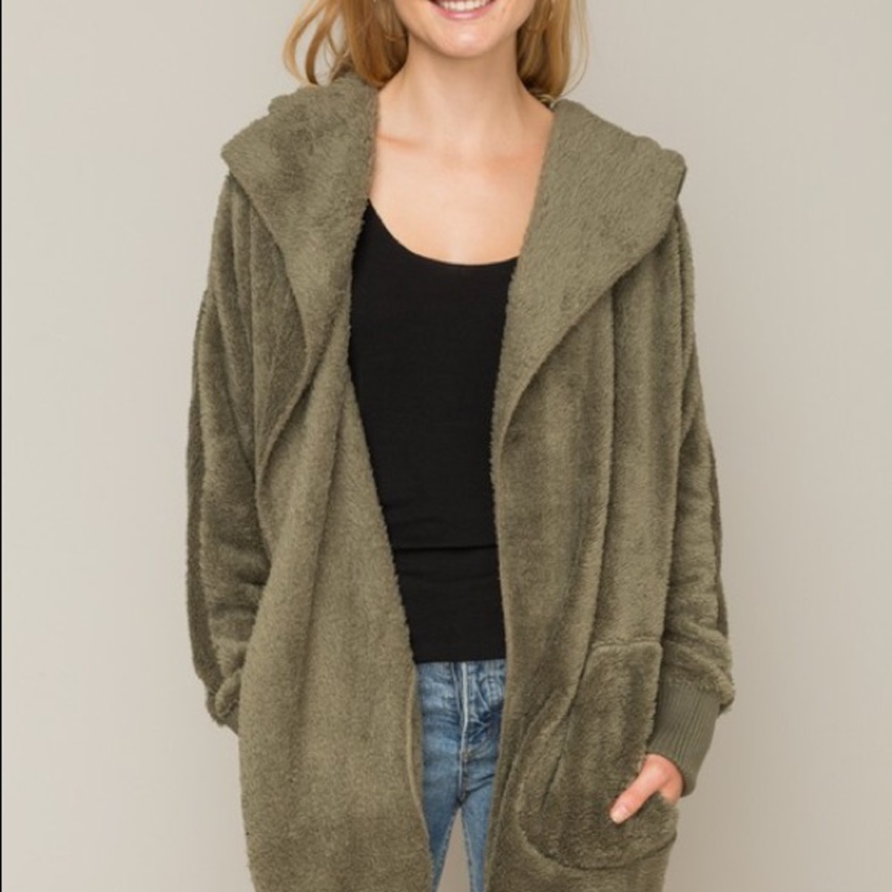 Coziest Cardi Ever - Picture 2 of 4